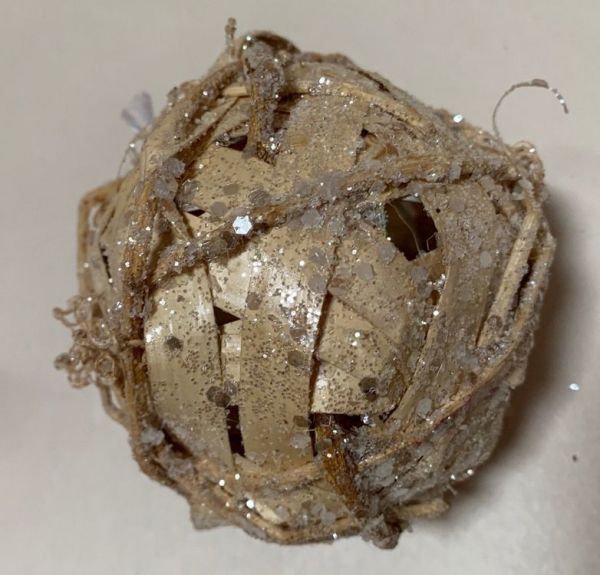 Rattan Kugel natur, mit Glitter